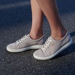 ECCO WOMEN'S SOFT 7 SNEAKER Grey  Rose 11 Women's Casual Lace-Up Sneakers